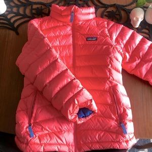Patagonia down sweater jacket girls